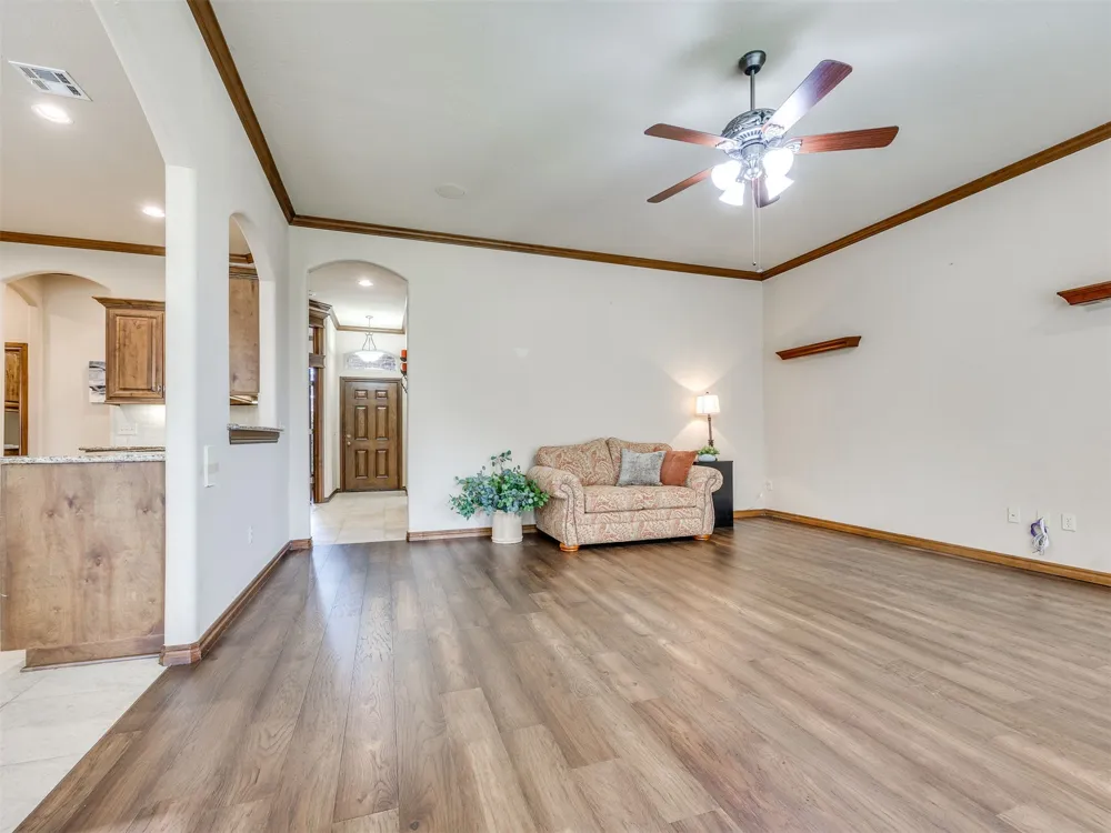 17217 Picasso Drive Oklahoma City, OK 73170