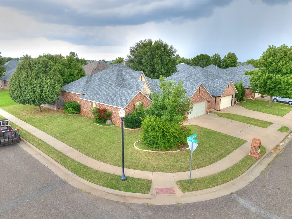 17217 Picasso Drive Oklahoma City, OK 73170