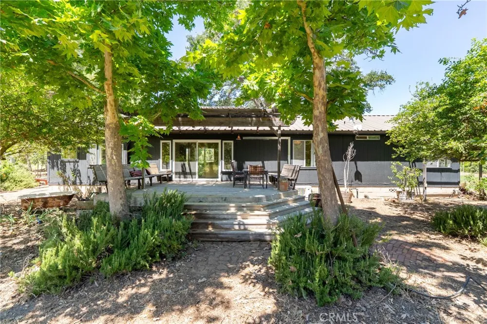 5750 El Pharo Paso Robles, CA 93446