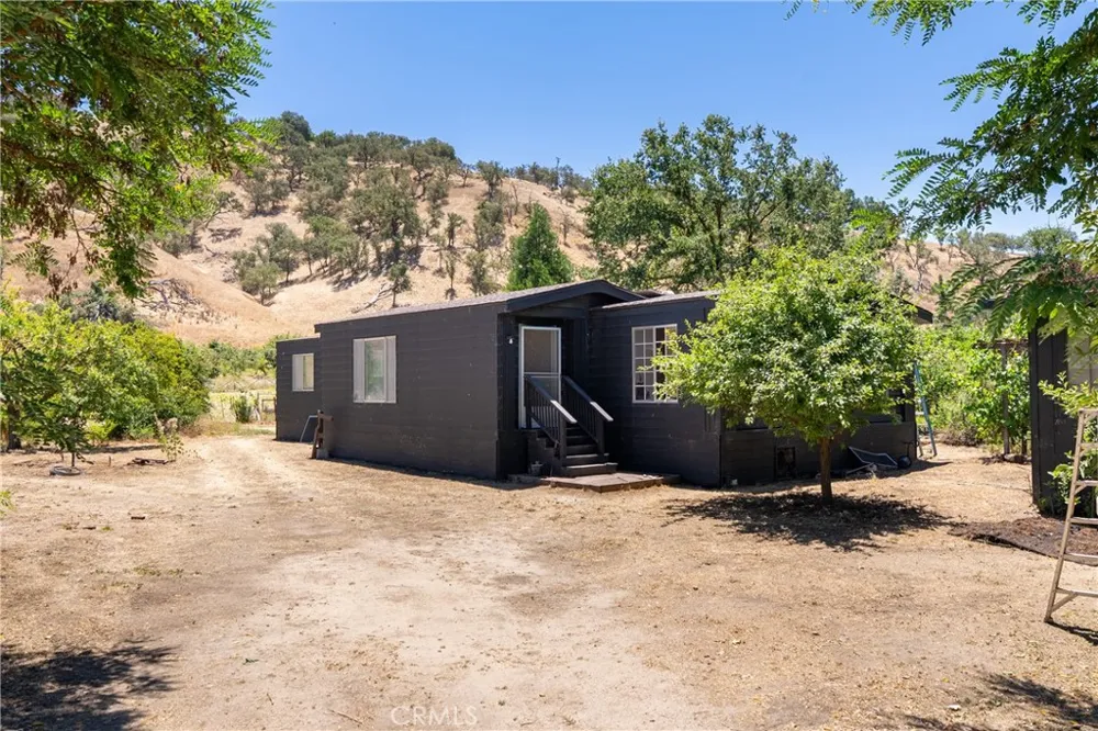 5750 El Pharo Paso Robles, CA 93446