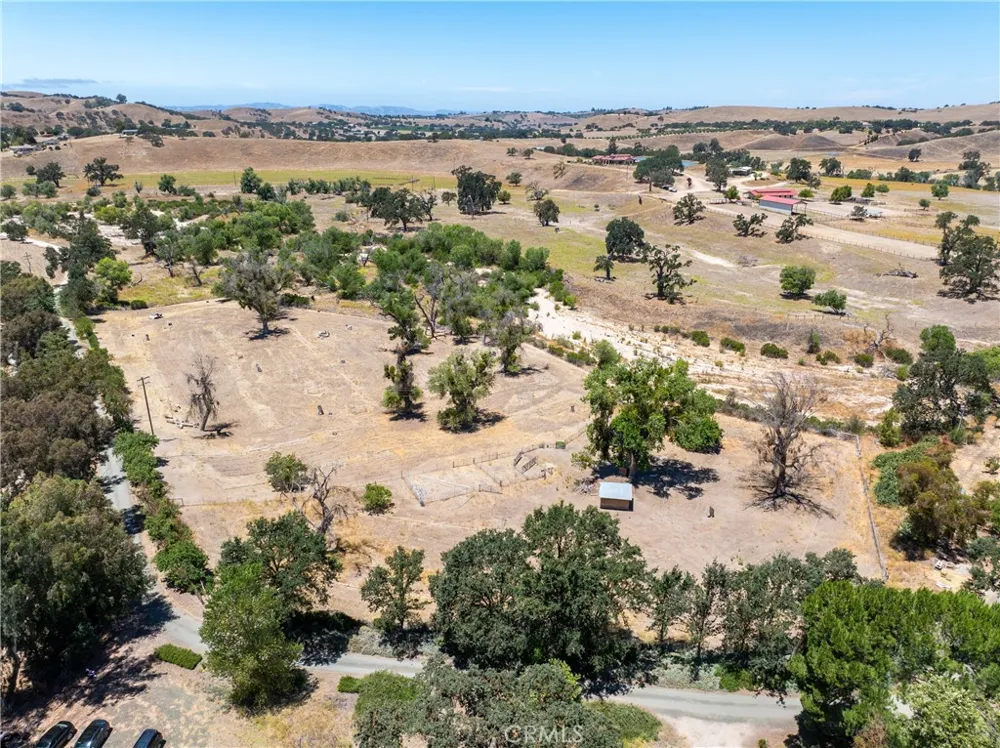 5750 El Pharo Paso Robles, CA 93446