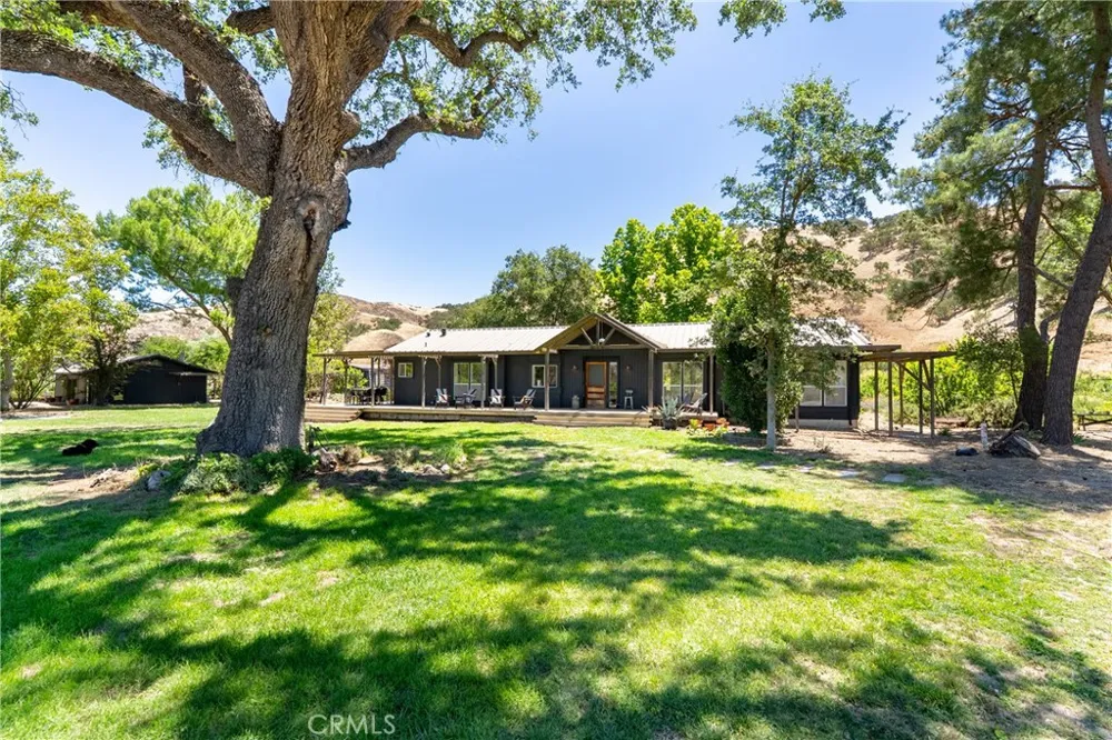 5750 El Pharo Paso Robles, CA 93446
