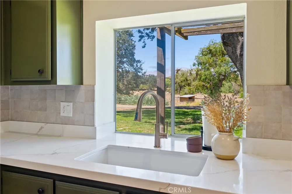 5750 El Pharo Paso Robles, CA 93446