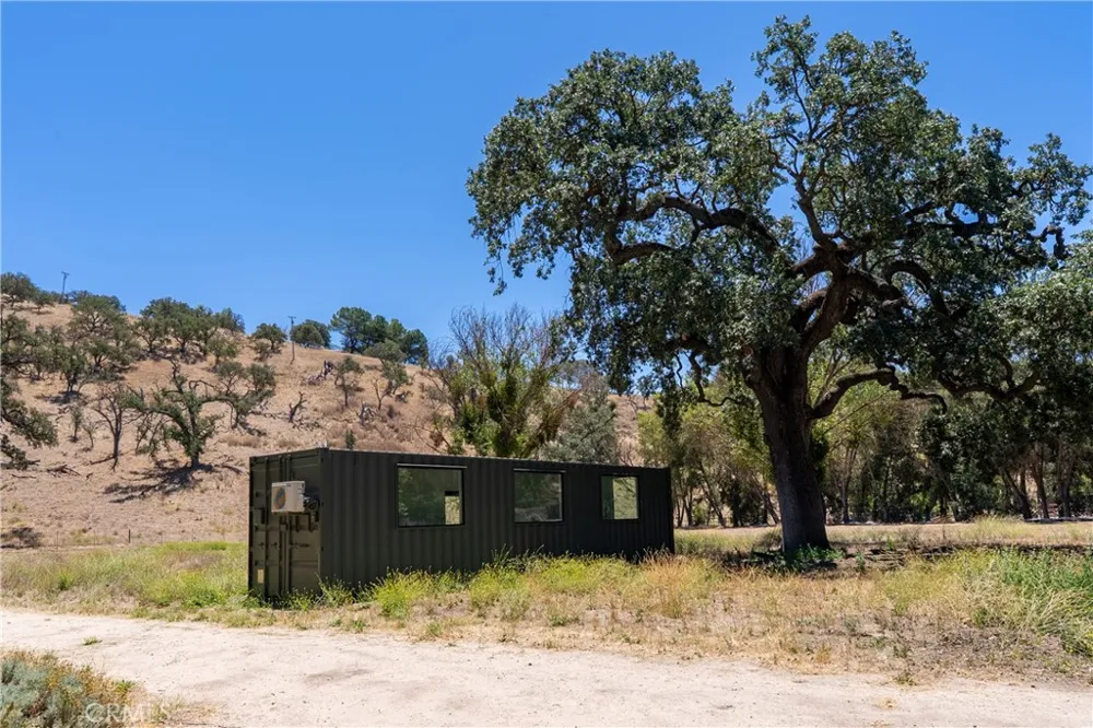 5750 El Pharo Paso Robles, CA 93446