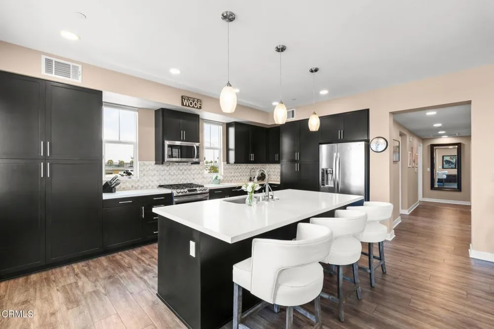 2810 Wagon Wheel Road #402 Oxnard, CA 93036
