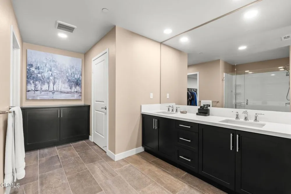 2810 Wagon Wheel Road #402 Oxnard, CA 93036