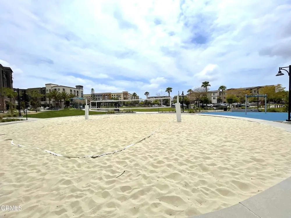 2810 Wagon Wheel Road #402 Oxnard, CA 93036
