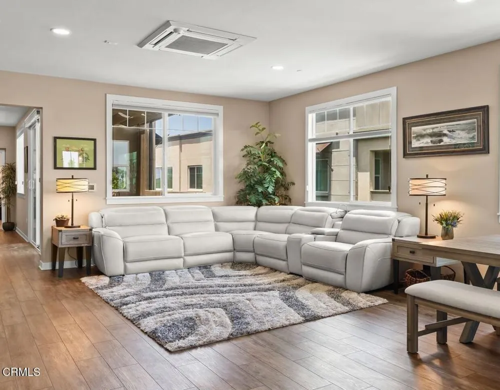 2810 Wagon Wheel Road #402 Oxnard, CA 93036