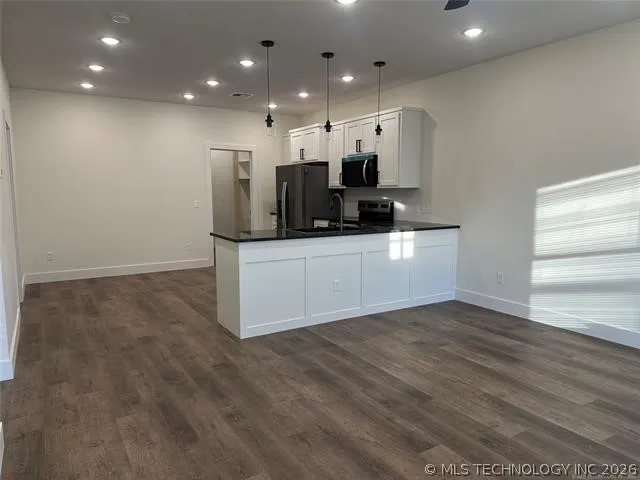 608 S 3rd Street Morris, OK 74445