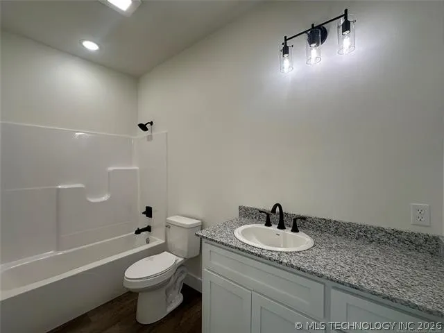 608 S 3rd Street Morris, OK 74445