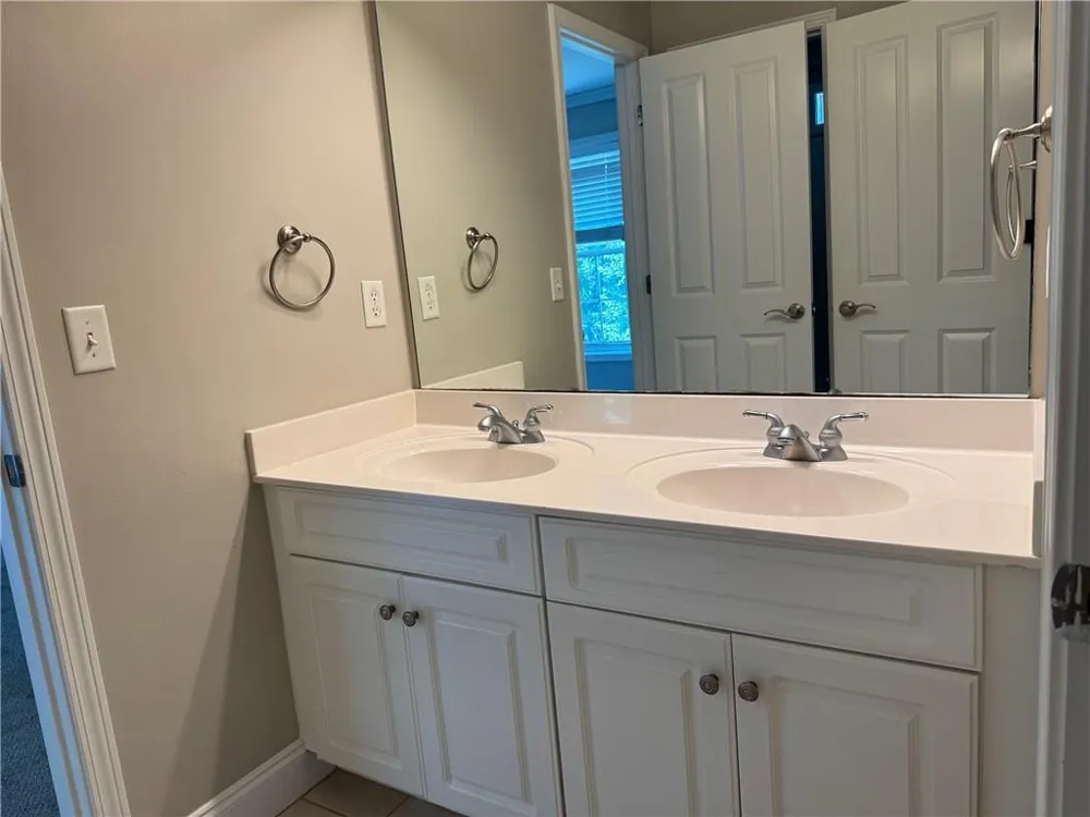 130 Wickham Drive Tyrone, GA 30290