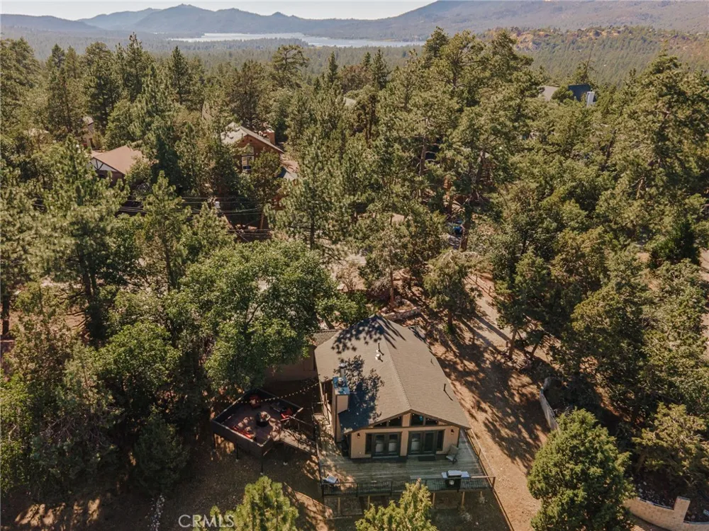 750 Villa Grove Big Bear City, CA 92314