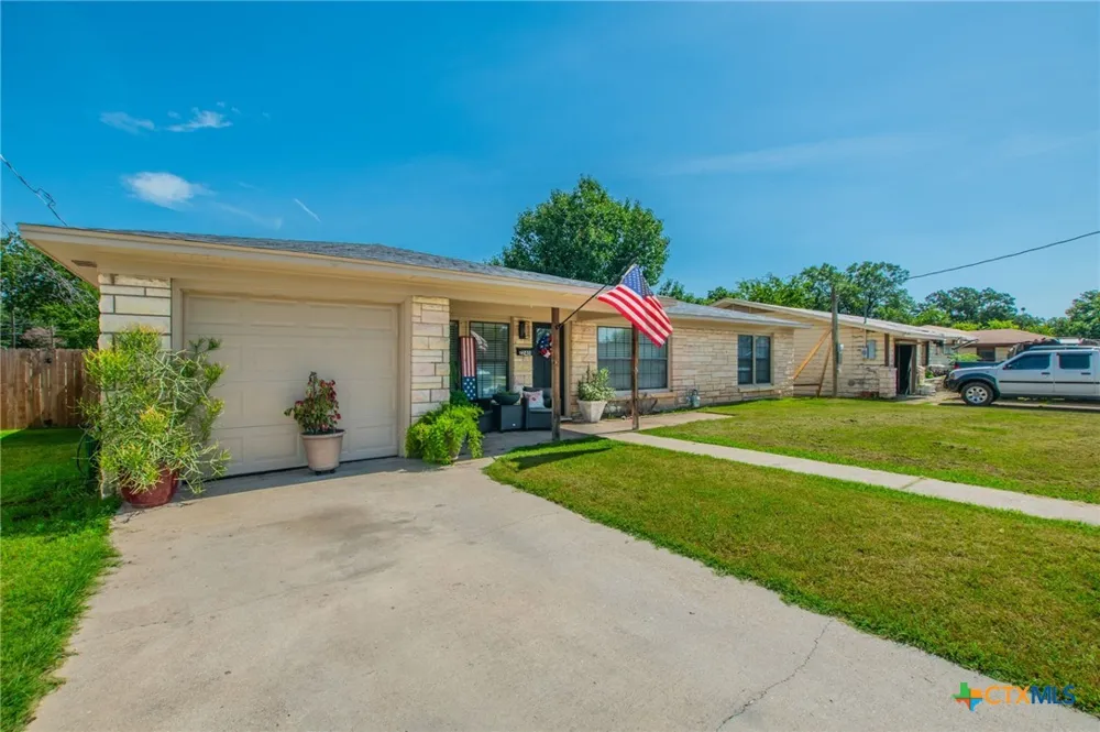 2401 Oak Drive Gatesville, TX 76528
