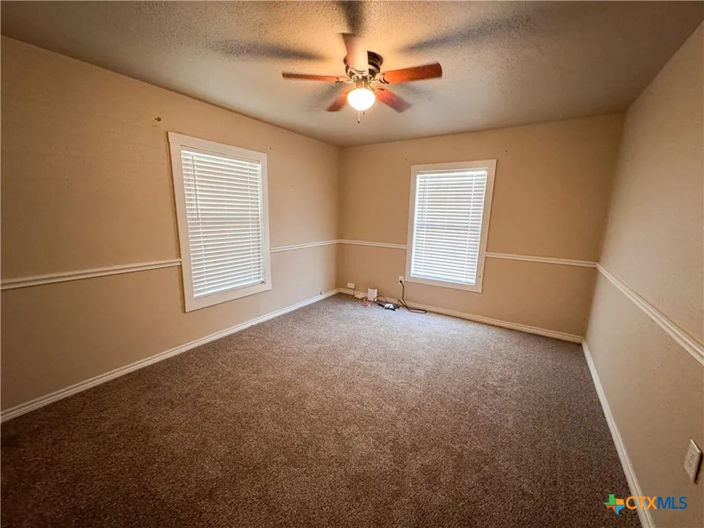 2401 Oak Drive Gatesville, TX 76528
