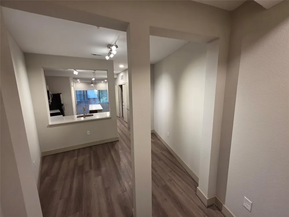 3616 Richmond #1211 Houston, TX 77046