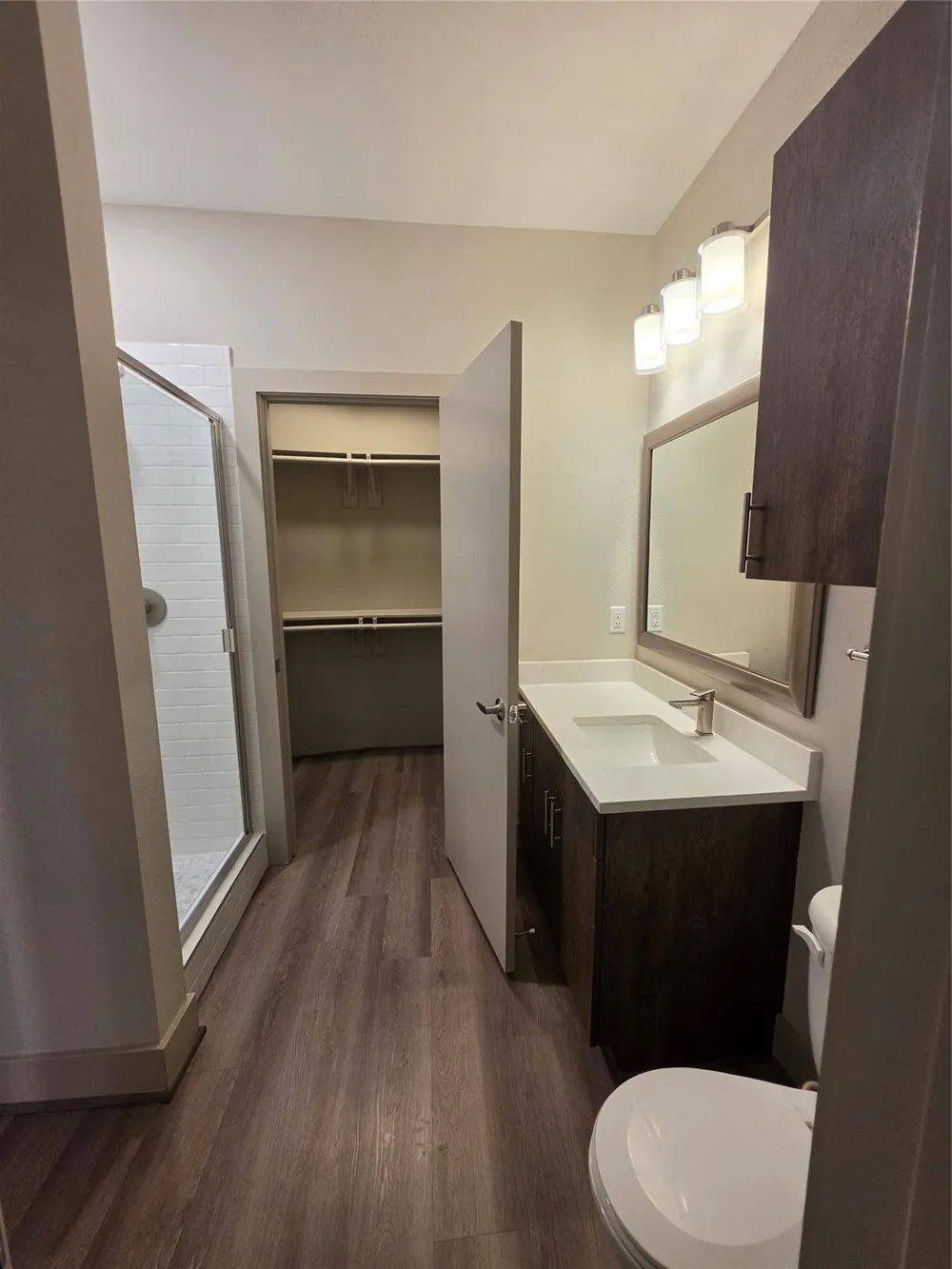 3616 Richmond #1211 Houston, TX 77046
