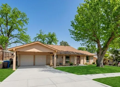 611 Colwyn Pass