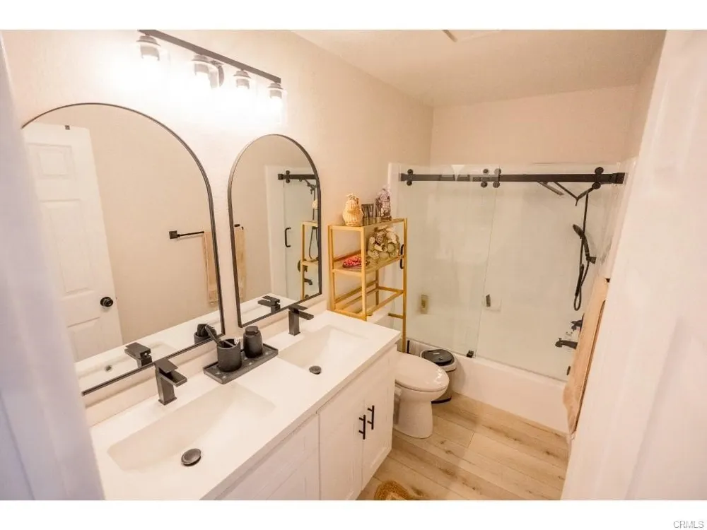 2971 Pembroke Hemet, CA 92545
