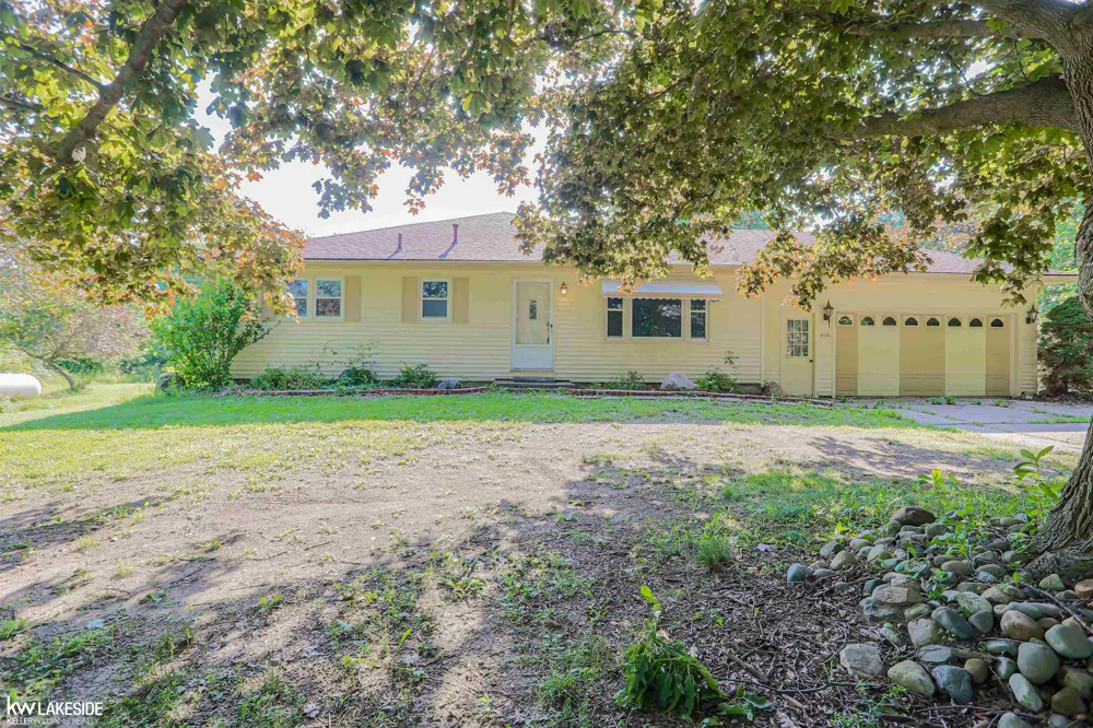 4590 Secord Lake Road Leonard Village, MI 48367