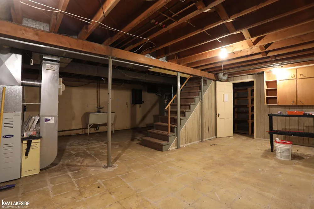 4590 Secord Lake Road Leonard Village, MI 48367