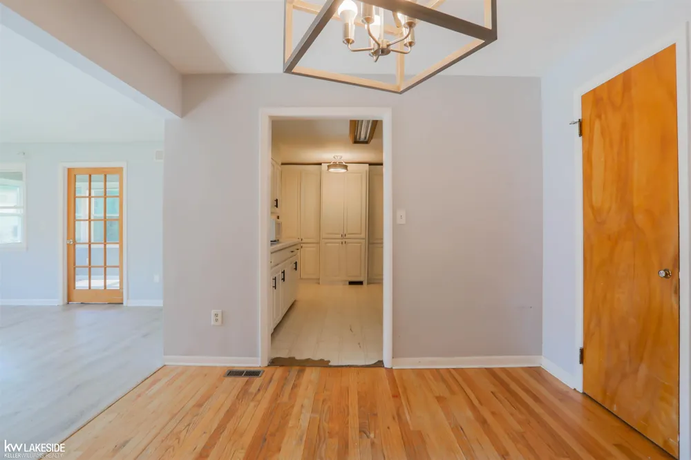 4590 Secord Lake Road Leonard Village, MI 48367