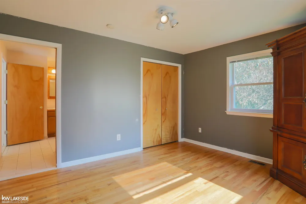 4590 Secord Lake Road Leonard Village, MI 48367