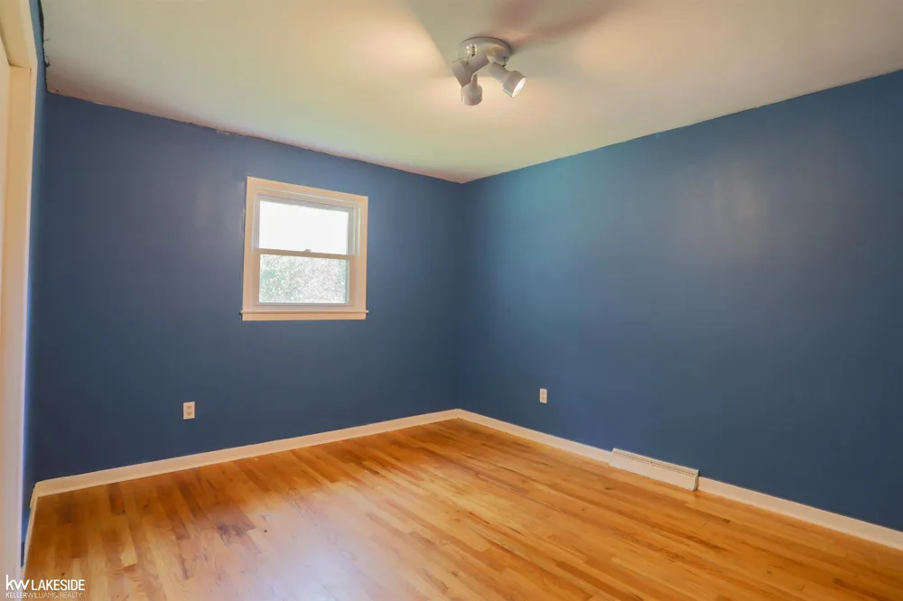 4590 Secord Lake Road Leonard Village, MI 48367