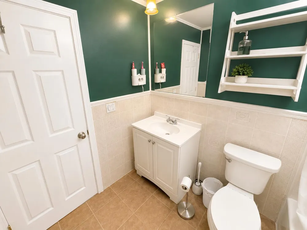 39294 Ormsby Street Clinton Charter Township, MI 48036