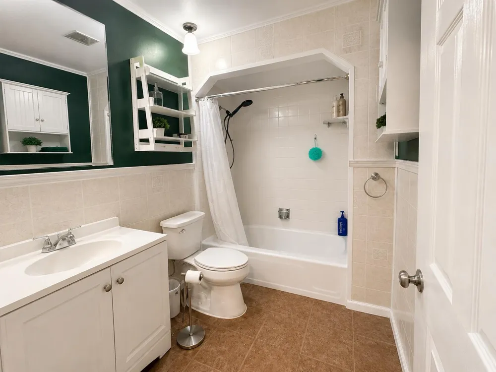 39294 Ormsby Street Clinton Charter Township, MI 48036