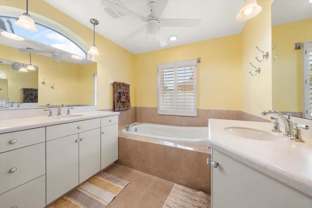 2218 DONATO DRIVE Belleair Beach, FL 33786