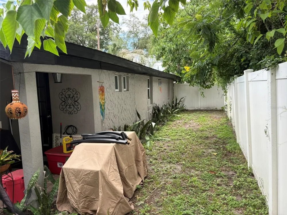 2415 MAYER STREET Orlando, FL 32806