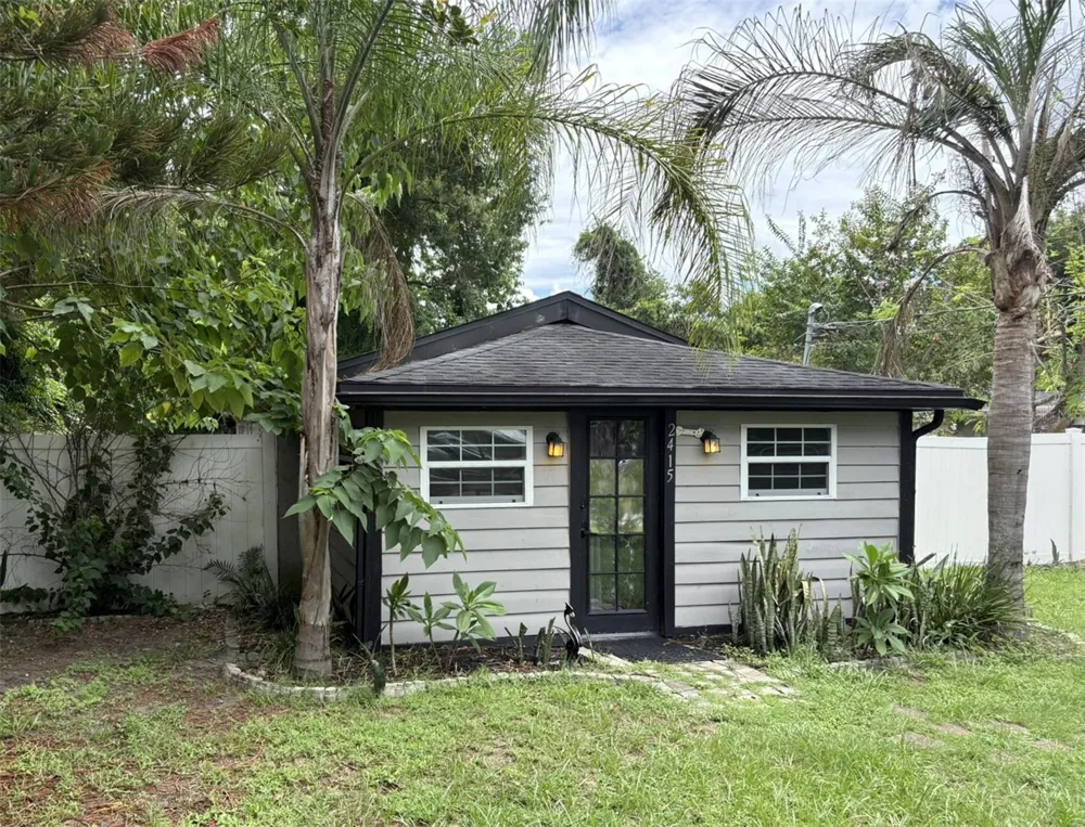 2415 MAYER STREET Orlando, FL 32806