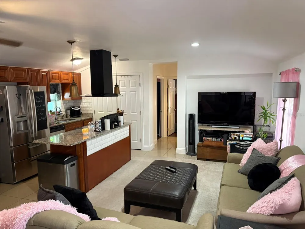 2415 MAYER STREET Orlando, FL 32806