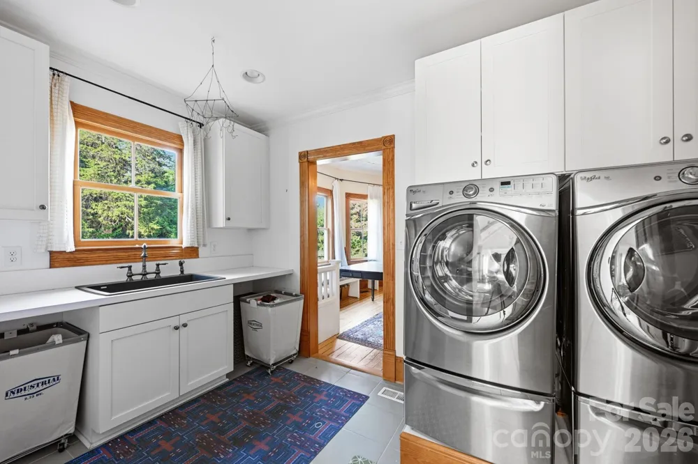 519 South Street Davidson, NC 28036