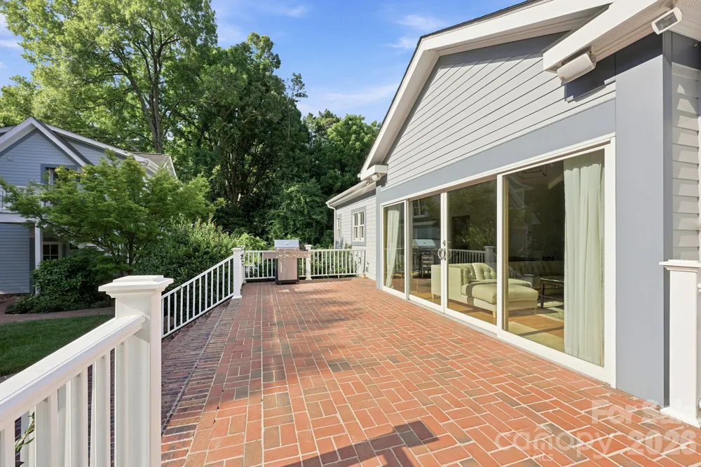 519 South Street Davidson, NC 28036