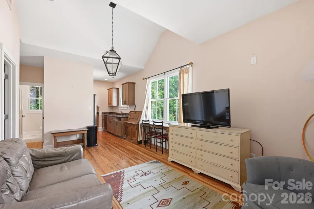 519 South Street Davidson, NC 28036