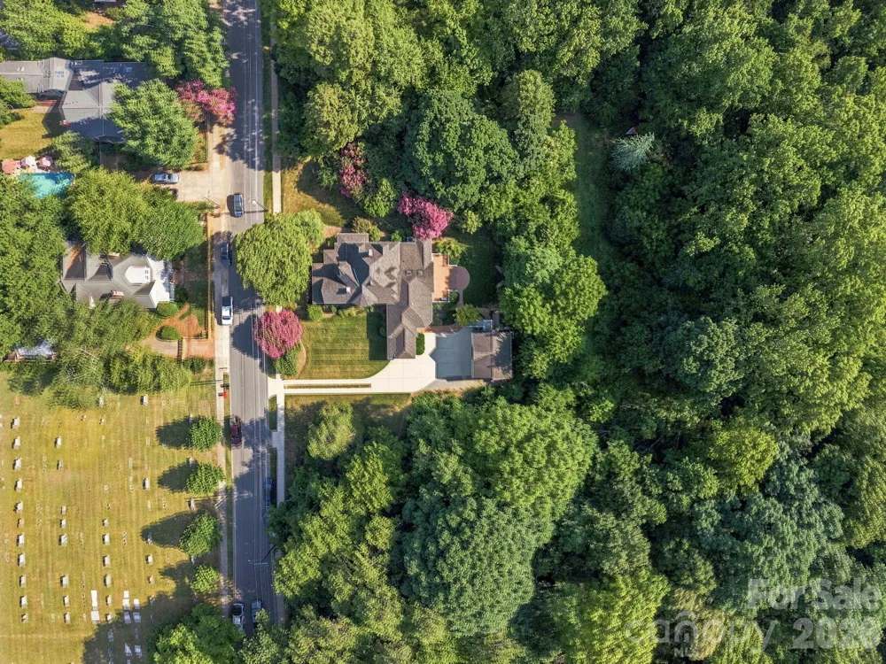 519 South Street Davidson, NC 28036
