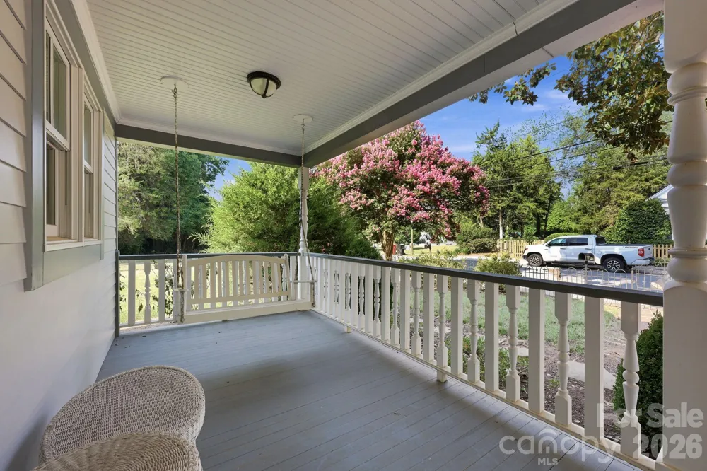 519 South Street Davidson, NC 28036