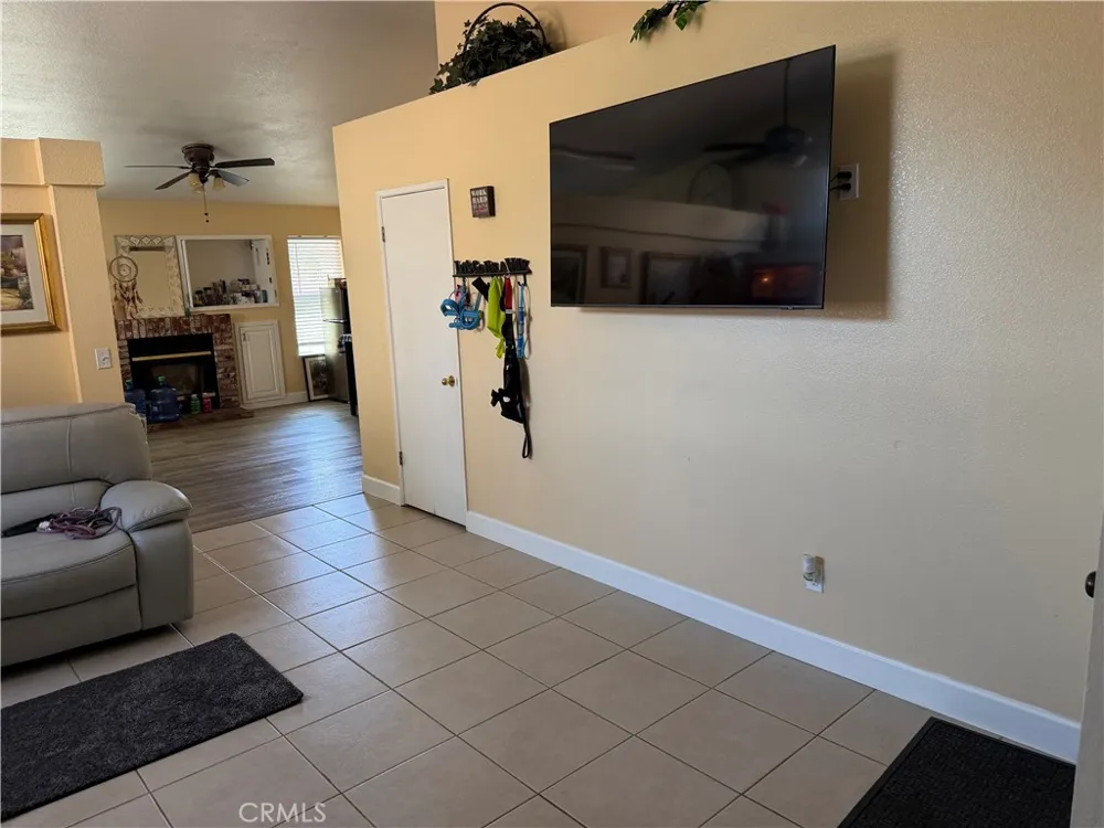 7050 Prestwick Riverbank, CA 95367