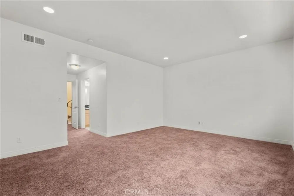 11622 Oxnard Street North Hollywood, CA 91606