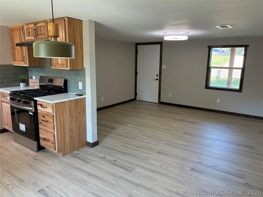 701 Kemp Street Kingston, OK 73439