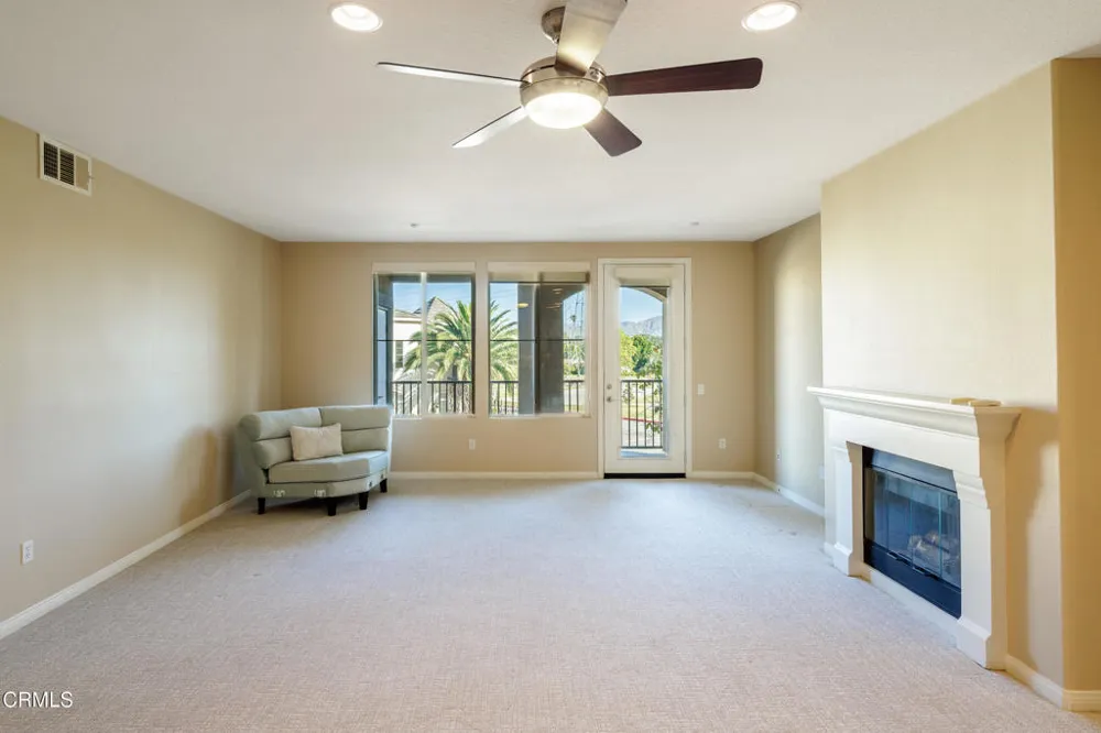 1740 Tanager Street #2-201 Ventura, CA 93003
