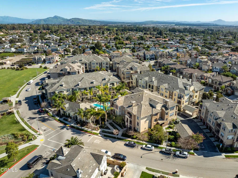 1740 Tanager Street #2-201 Ventura, CA 93003