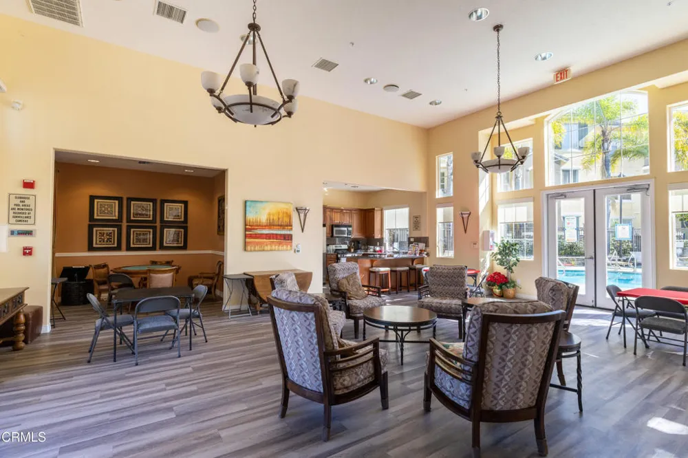 1740 Tanager Street #2-201 Ventura, CA 93003