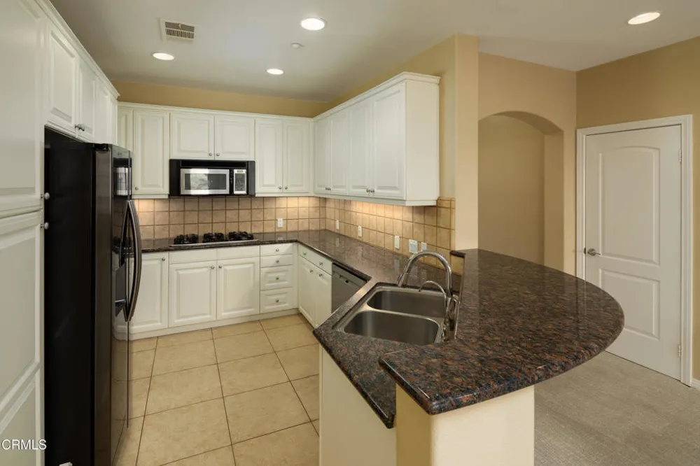 1740 Tanager Street #2-201 Ventura, CA 93003