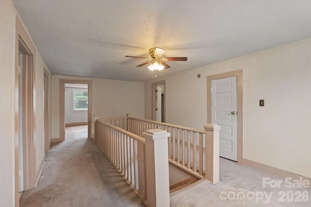 1434 S Main Street Waynesville, NC 28786