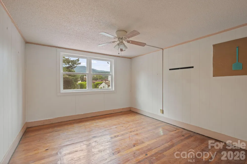 1434 S Main Street Waynesville, NC 28786