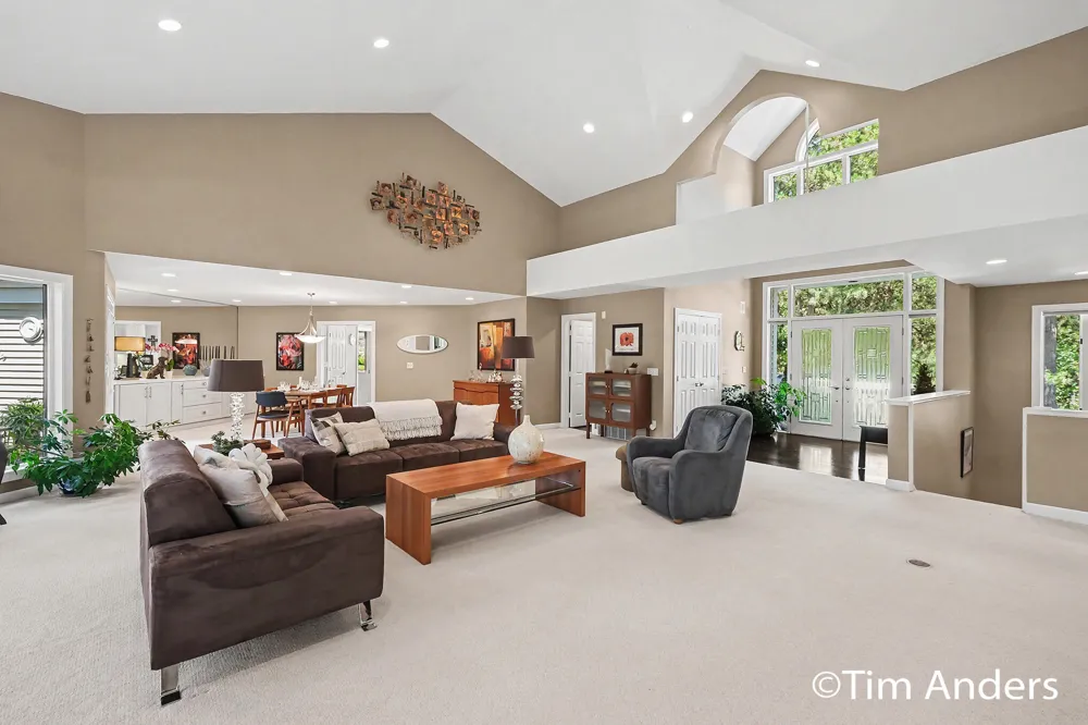 3433 Meadowood Trail Drive SE Cascade Charter Township, MI 49546
