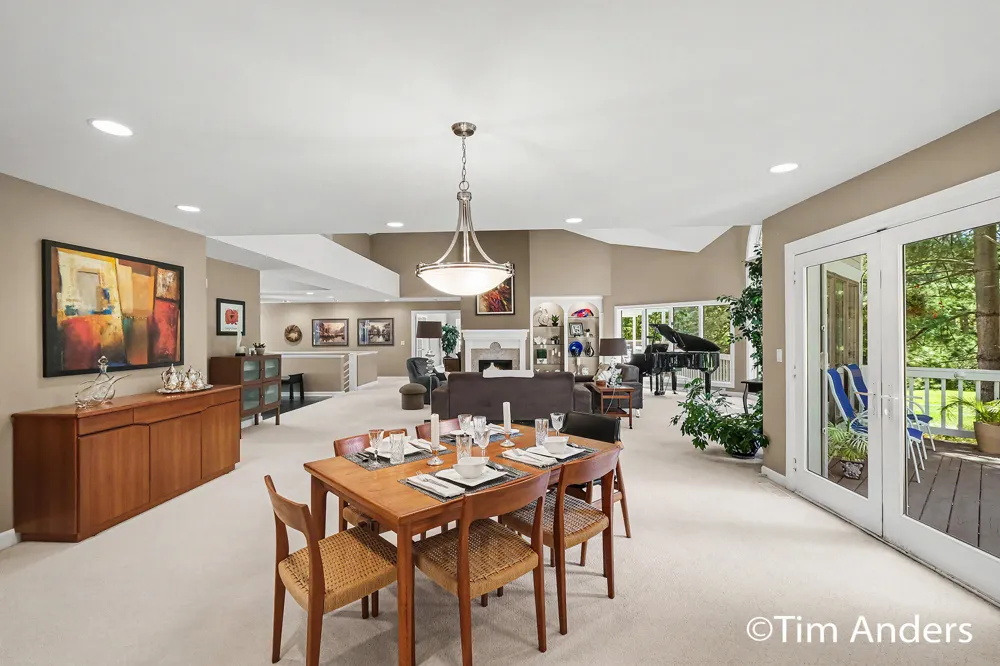 3433 Meadowood Trail Drive SE Cascade Charter Township, MI 49546