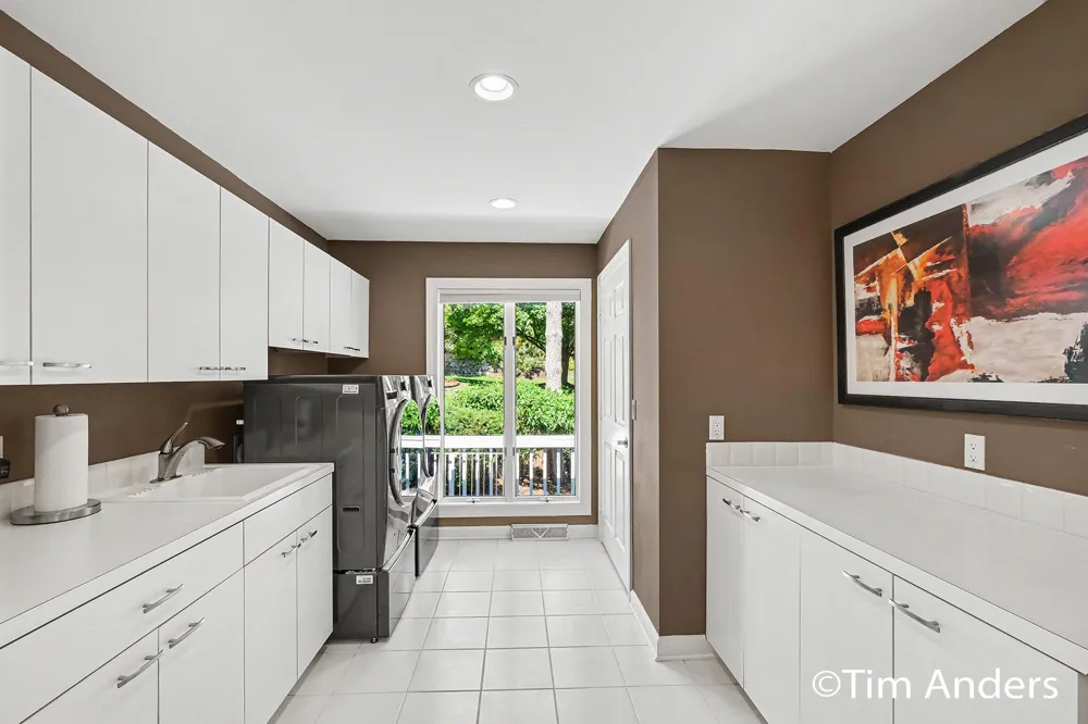 3433 Meadowood Trail Drive SE Cascade Charter Township, MI 49546